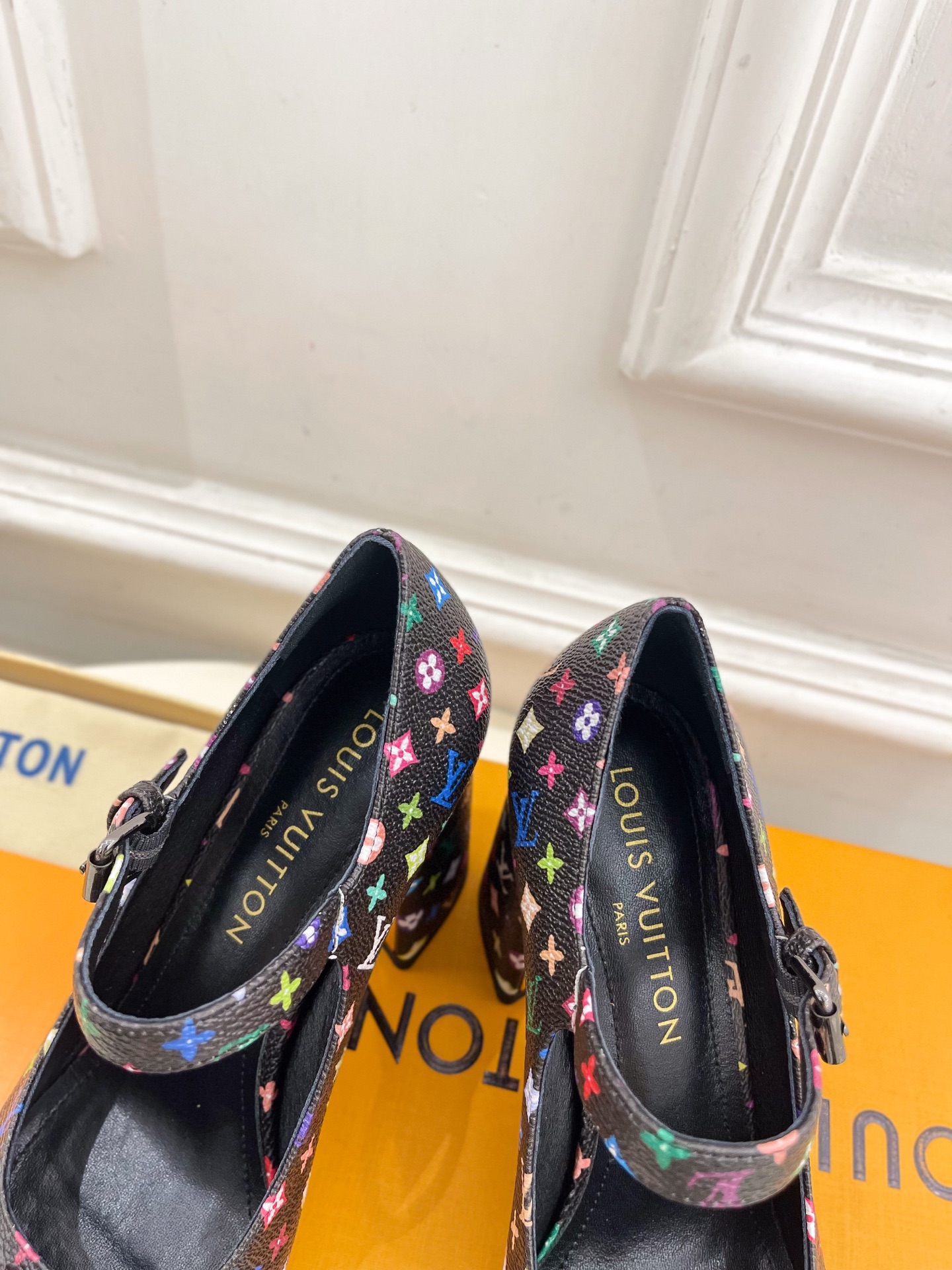 Women's high heels